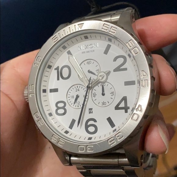 Men’s Nixon Watch - Picture 5 of 5